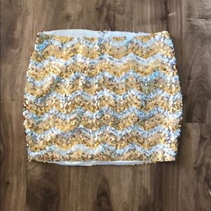 NWOT Sequined skirt